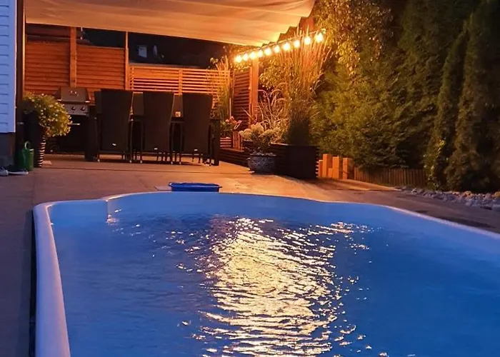 Pod Sliwkami Lägenhet